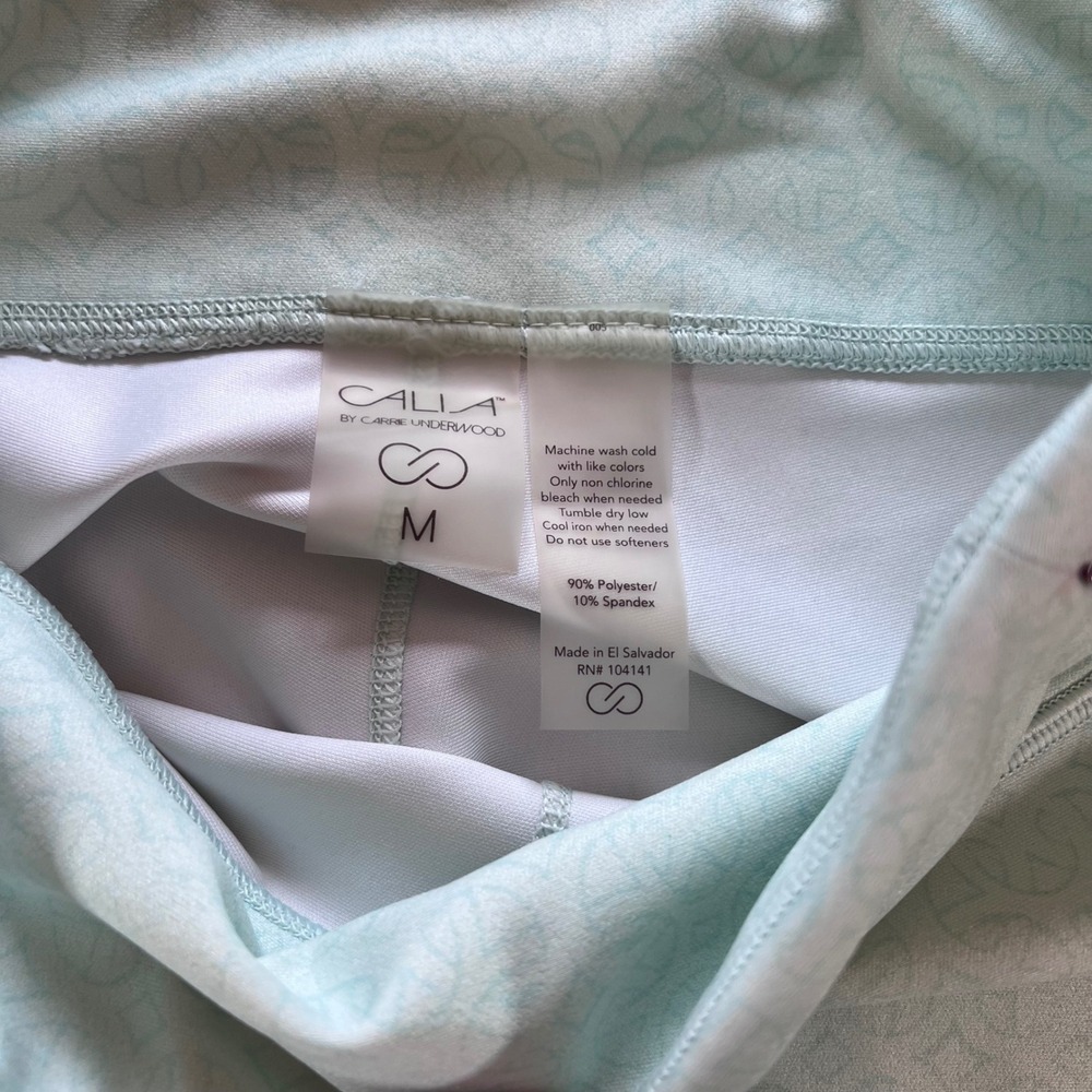 CALIA by Carrie Underwood Essential Capri Leggings Medium Mint Landscape A5 - Picture 3 of 5